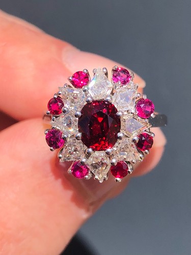 Striking vintage natyural - vintage,