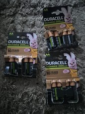 12 x Duracell Rechargeable