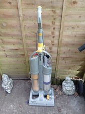 plz read**  Dyson DC03 Upright