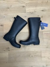 JOULES BLACK WELLIES NEOPRENE . NEW WITH TAGS ATTACHED. SIZE 10 BUCKLE DETAIL.