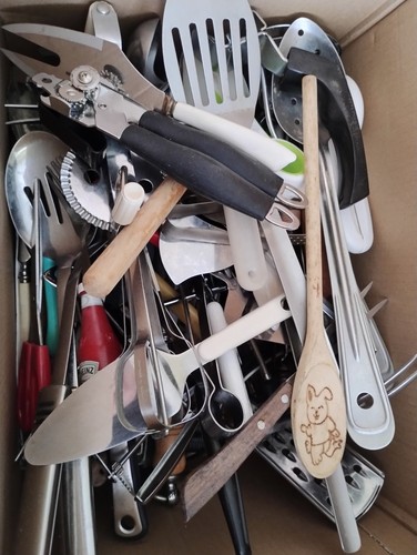 Large job lot 9kg vintage - large,