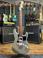 Fender FSR Silver Sister