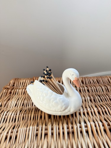 Vintage white ceramic swan - ceramic,