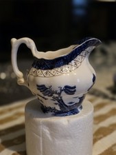 1x Royal Doulton Real Old Willow - Jug  1 1/2pt