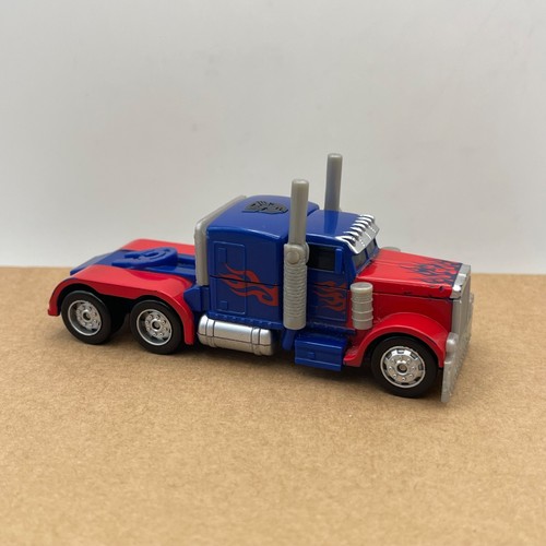Optimus prime toy - optimus,