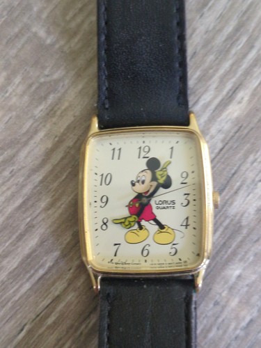 Vtg lorus disney - lorus,