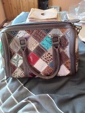 LEATHER HAND BAG  NEW 