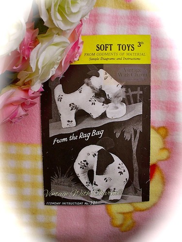 Large print vintage - vintage, 40's