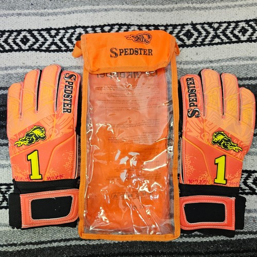 Spedster strikr goalkeeper - spedster,