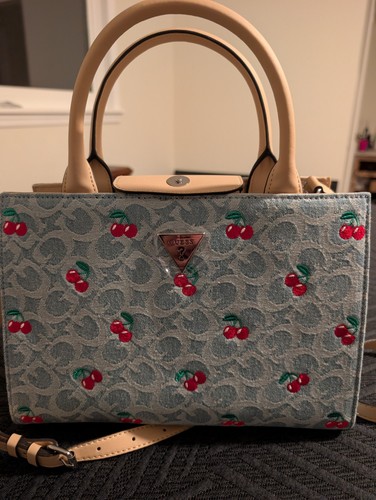 Guess cherry red - guess, vegan