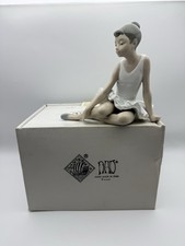 Lladró Ballet Sentada