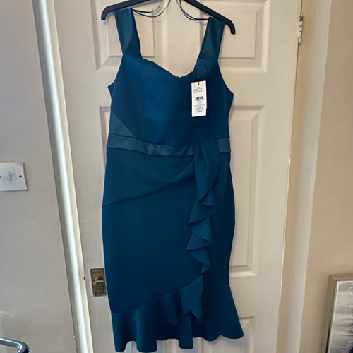 Lipsy london green satin - london,