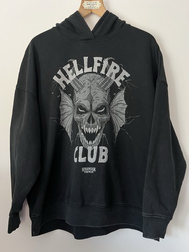 Stranger things hellfire club - things,