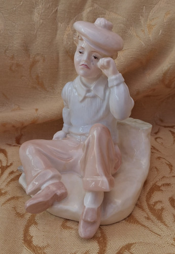 Coalport figurine