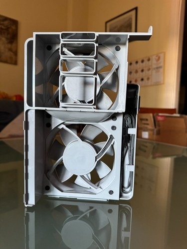 Genuine apple mac pro - genuine,