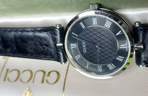 Gucci ladies watch - gucci,