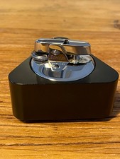 Ronson vintage lighter varaflame triangular tricorn gas table