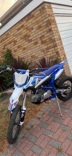 Dirt bike 140cc - dirt,