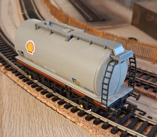 Hornby shell grey tta - hornby,