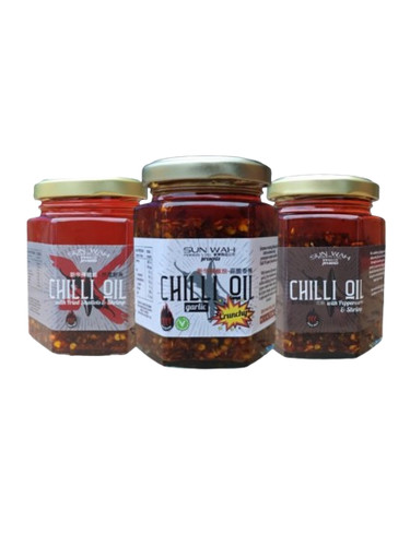 Sun wah chilli oil - chilli, hot