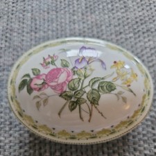 Royal Doulton England porcelain trinket box,CAMILLA