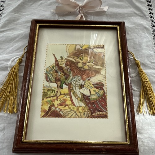 S.H.E.Vintage wood gold glass