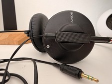 Sony MDR-570 Headphones Black