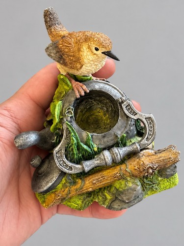 Leonardo collection wren bird - wren,