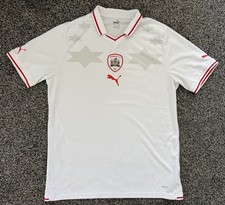 Barnsley FC Away Football Shirt White PUMA Men’s Size Large Rare Sponsorless