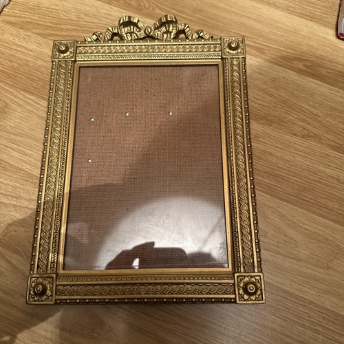 Vintage gold frame - gold,