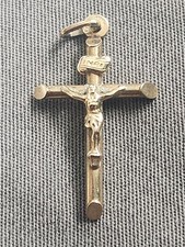 Hallmarked solid 9ct - , gold