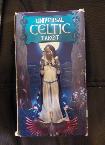 Universal celtic tarot card - celtic,