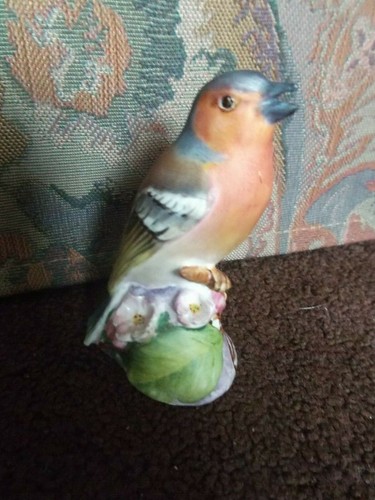Royal worcester chaffinch - royal,