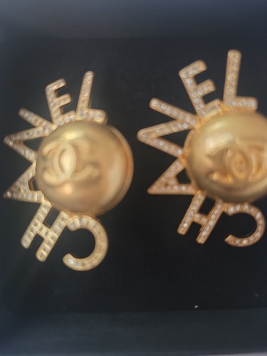 Chanel statement gold plated - statement,