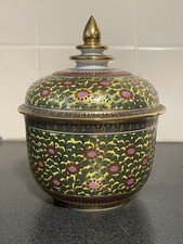Thai Benjarong Porcelain
