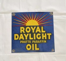 VINTAGE ROYAL DAYLIGHT