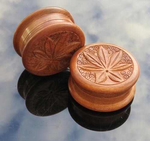 Wooden herb grinder - grinder, 65mm