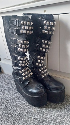 Demonia boots size - size, 3