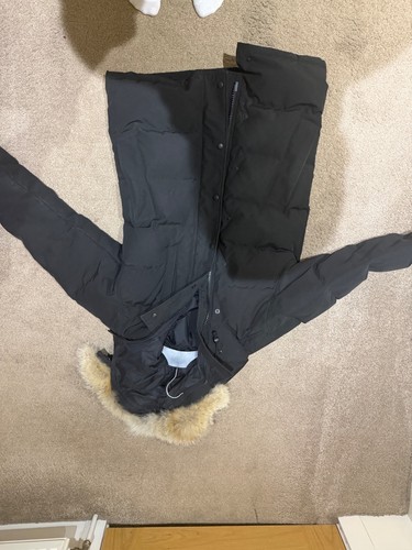 Canada goose jacket perfect - canada,