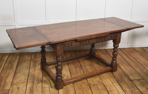 Jacobean style oak - style,