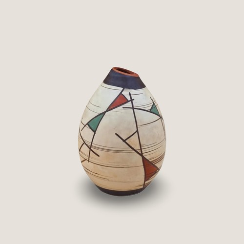 Sawa pottery vase scoring - pottery,