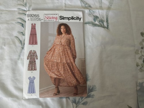 Simplicity misses dress - misses’,