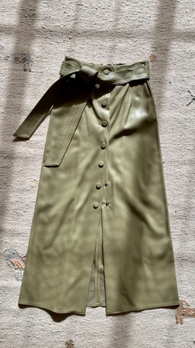 Bnwt zara sage green - zara, faux