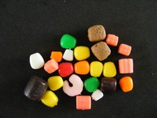 NGT Floating Artificial Bait Quantity 25 Pack  Small & Large Pellets or Prawns