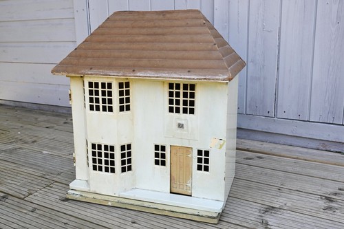 Tri ang doll house england - tri-ang,