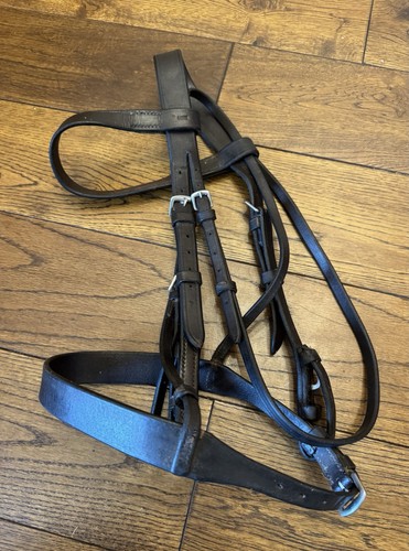 Sabre small pony - small, size