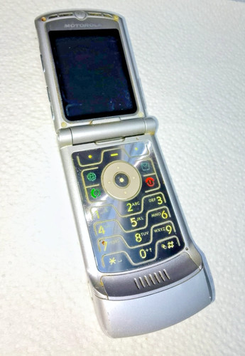 Motorola motorazr silver - motorola, v3