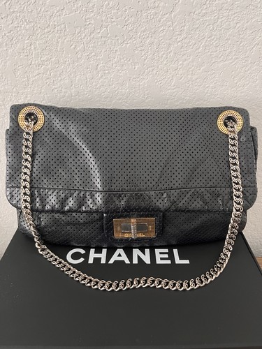 Chanel classic flap - classic, black