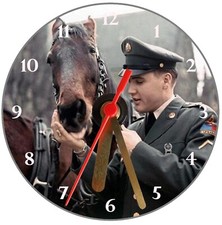 ELVIS PRESLEY - CD CLOCK