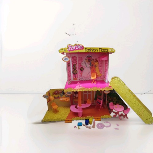 Vtg barbie fashion plaza - vtg,